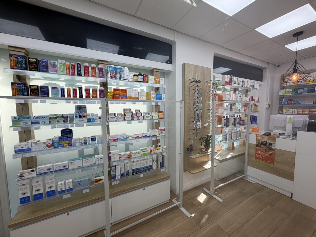 Lineales de óptica, salud sexual y cuidado ocular en Farmacia Bonaigua